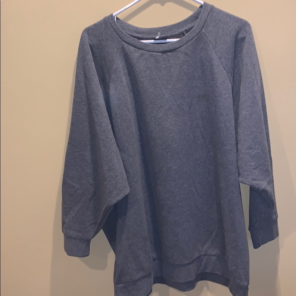 Oversized comfy sweatshirt